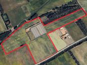 azienda agricola di 7,3 ettari con 3.000 mq di serre